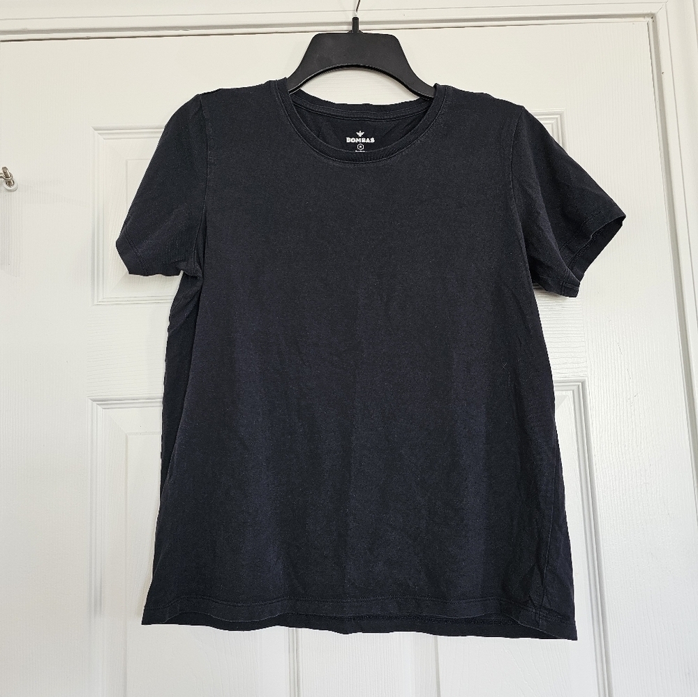 Bombas black t shirt size small